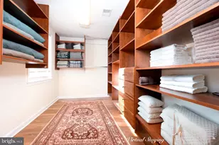 9125 Copenhaver Dr, Potomac, MD 20854 - Photo 13