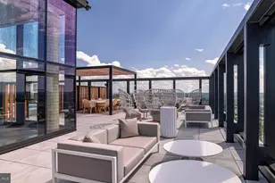 4710 Elm St, Bethesda, MD 20814 - Photo 9