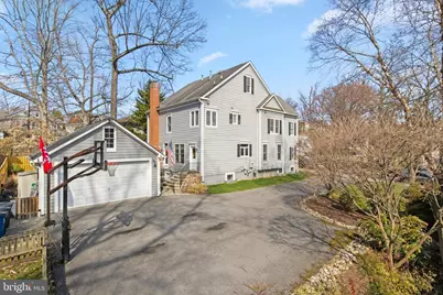 9204 Lindale Drive, Bethesda, MD 20817 - Photo 7