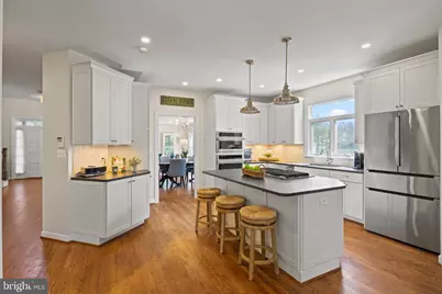 9204 Lindale Drive, Bethesda, MD 20817 - Photo 19