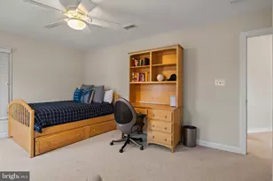 9204 Lindale Dr, Bethesda, MD 20817 - Photo 31