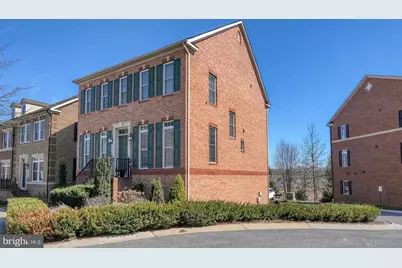 376 Parkview Avenue, Burtonsville, MD 20866 - Photo 3