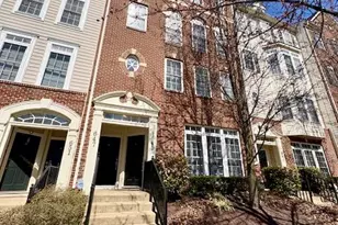 645 Whetstone Glen St, Gaithersburg, MD 20877 - Photo 1