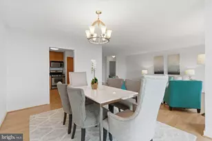 5225 Pooks Hill Rd, Bethesda, MD 20814 - Photo 13