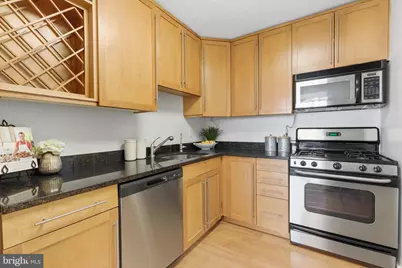 5225 Pooks Hill Road #1323S, Bethesda, MD 20814 - Photo 15