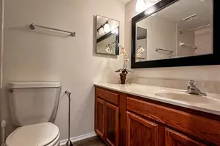 712 Quince Orchard Blvd, Gaithersburg, MD 20878 - Photo 17