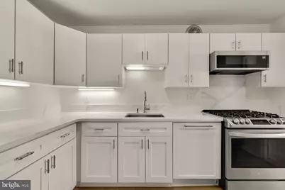 4620 N Park Avenue #1211 E, Chevy Chase, MD 20815 - Photo 9