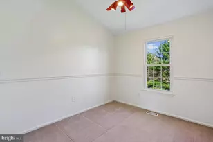 7717 Goodfellow Way, Rockville, MD 20855 - Photo 25