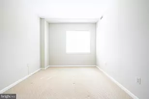 24 Courthouse Sq, Rockville, MD 20850 - Photo 25