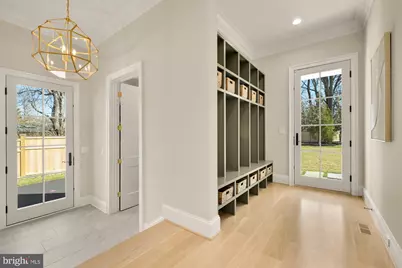 9117 Redwood Avenue, Bethesda, MD 20817 - Photo 17