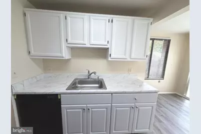 18131 Chalet Drive #24-103, Germantown, MD 20874 - Photo 13