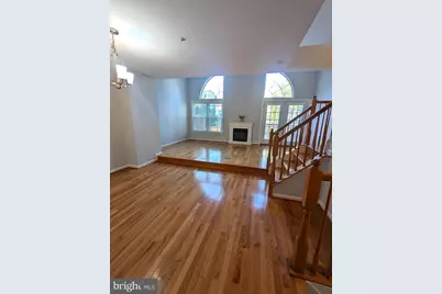 19031 Gallop Drive, Germantown, MD 20874 - Photo 7