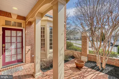 300 Lisa Oaks Way, Rockville, MD 20850 - Photo 33