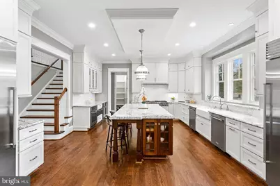 7221 Ridgewood Terrace, Chevy Chase, MD 20815 - Photo 27