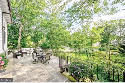 7221 Ridgewood Terrace, Chevy Chase, MD 20815 - Photo 19