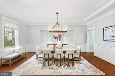 7221 Ridgewood Terrace, Chevy Chase, MD 20815 - Photo 5