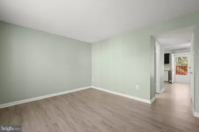 11112 Black Forest Way, Gaithersburg, MD 20879 - Photo 9