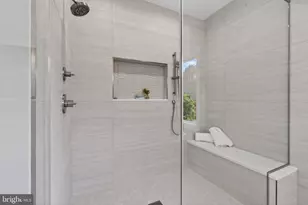 8722 Ewing Dr, Bethesda, MD 20817 - Photo 59