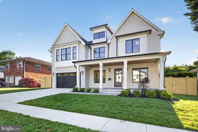 8722 Ewing Drive, Bethesda, MD 20817 - Photo 3