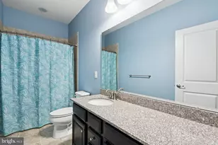 12244 Bluffwood Ter, Clarksburg, MD 20871 - Photo 29