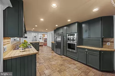 6 Starlight Court, Potomac, MD 20854 - Photo 13