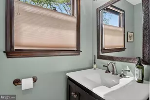 7917 Sleaford Pl, Bethesda, MD 20814 - Photo 13