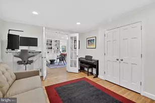 7917 Sleaford Pl, Bethesda, MD 20814 - Photo 25