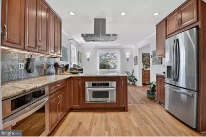 7917 Sleaford Place, Bethesda, MD 20814 - Photo 11