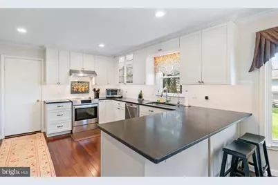 17320 Moss Side Lane, Olney, MD 20832 - Photo 3