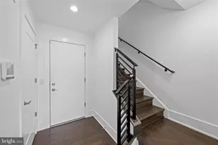 137 Winsome Cir, Bethesda, MD 20814 - Photo 9