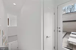 137 Winsome Cir, Bethesda, MD 20814 - Photo 37