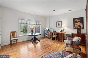 10810 Burbank Dr, Potomac, MD 20854 - Photo 37