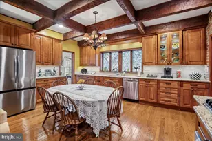 10810 Burbank Dr, Potomac, MD 20854 - Photo 17