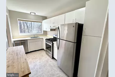 10670 Weymouth Street #202, Bethesda, MD 20814 - Photo 5