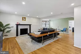 11700 Seven Locks Rd, Potomac, MD 20854 - Photo 19