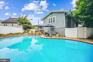 11700 Seven Locks Rd, Potomac, MD 20854 - Photo 37