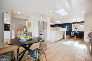 11700 Seven Locks Rd, Potomac, MD 20854 - Photo 11