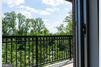 1900 Lyttonsville Road #612, Silver Spring, MD 20910 - Photo 11