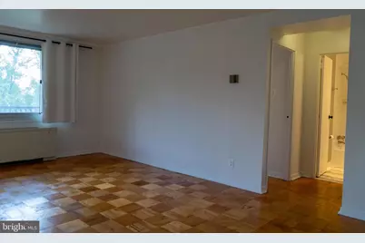 1900 Lyttonsville Road #612, Silver Spring, MD 20910 - Photo 5