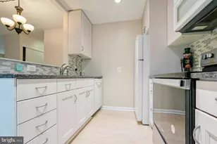 3712 Finsbury Park Dr, Silver Spring, MD 20906 - Photo 15