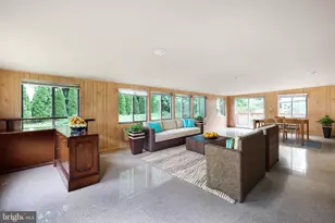 6928 Winterberry Ln, Bethesda, MD 20817 - Photo 17