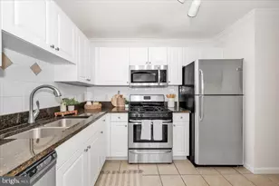 7 Booth St, Gaithersburg, MD 20878 - Photo 23