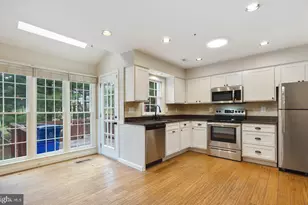 8533 Fountain Valley Dr, Montgomery Village, MD 20886 - Photo 5