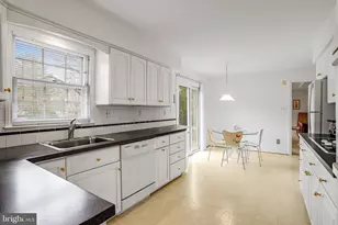 15101 Carrolton Rd, Rockville, MD 20853 - Photo 23