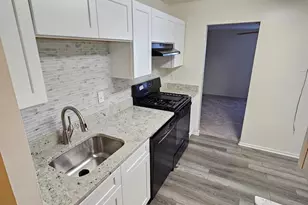 19323 Club House, Gaithersburg, MD 20886 - Photo 9