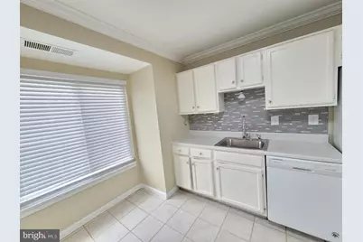 9627 Horizon Run Road #2-C, Montgomery Village, MD 20886 - Photo 11