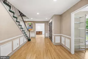 7556 Pepperell Dr, Bethesda, MD 20817 - Photo 3