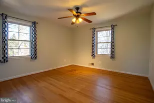 7001 Hopewood St, Bethesda, MD 20817 - Photo 23