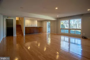 7001 Hopewood St, Bethesda, MD 20817 - Photo 27