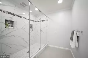 7001 Hopewood St, Bethesda, MD 20817 - Photo 23